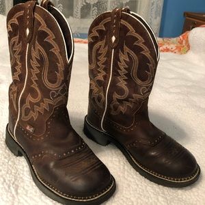 Justin Gypsy Brown Leather boots size 8b
